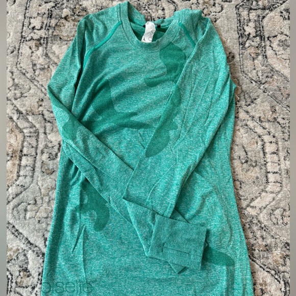 Oiselle flyte long sleeve XS - Picture 9 of 9